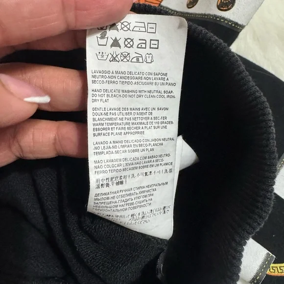 Versace Black and White Geometric Men's Sweater - Picture 8 of 9